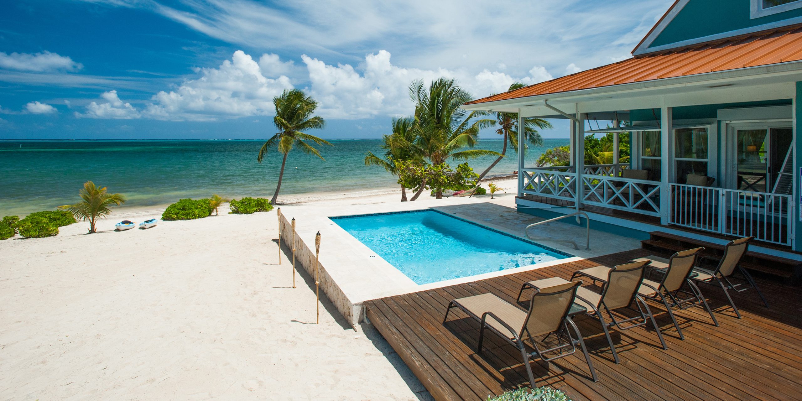 Lone Palm Villa