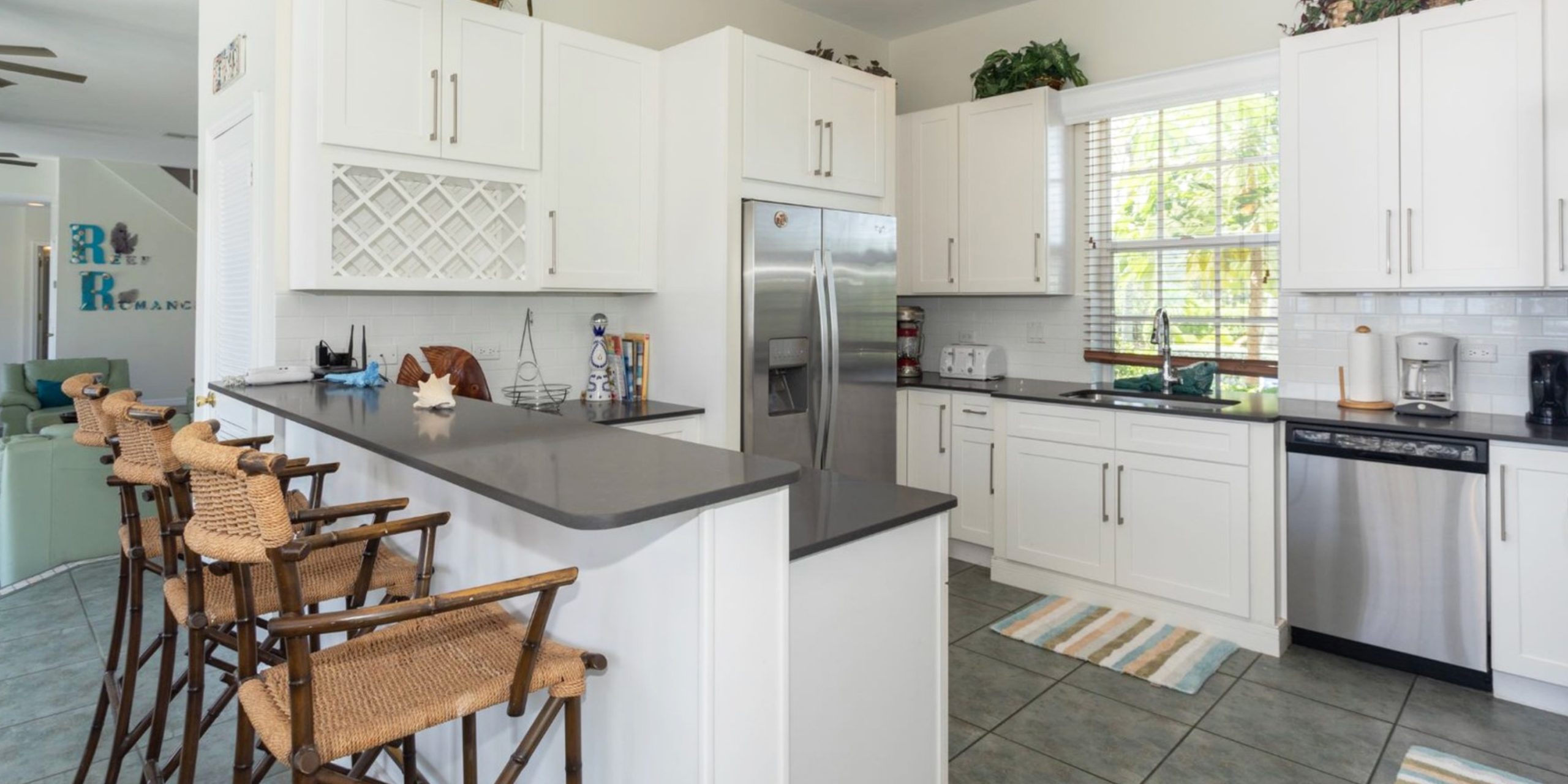 Cayman Resort Kitchen
